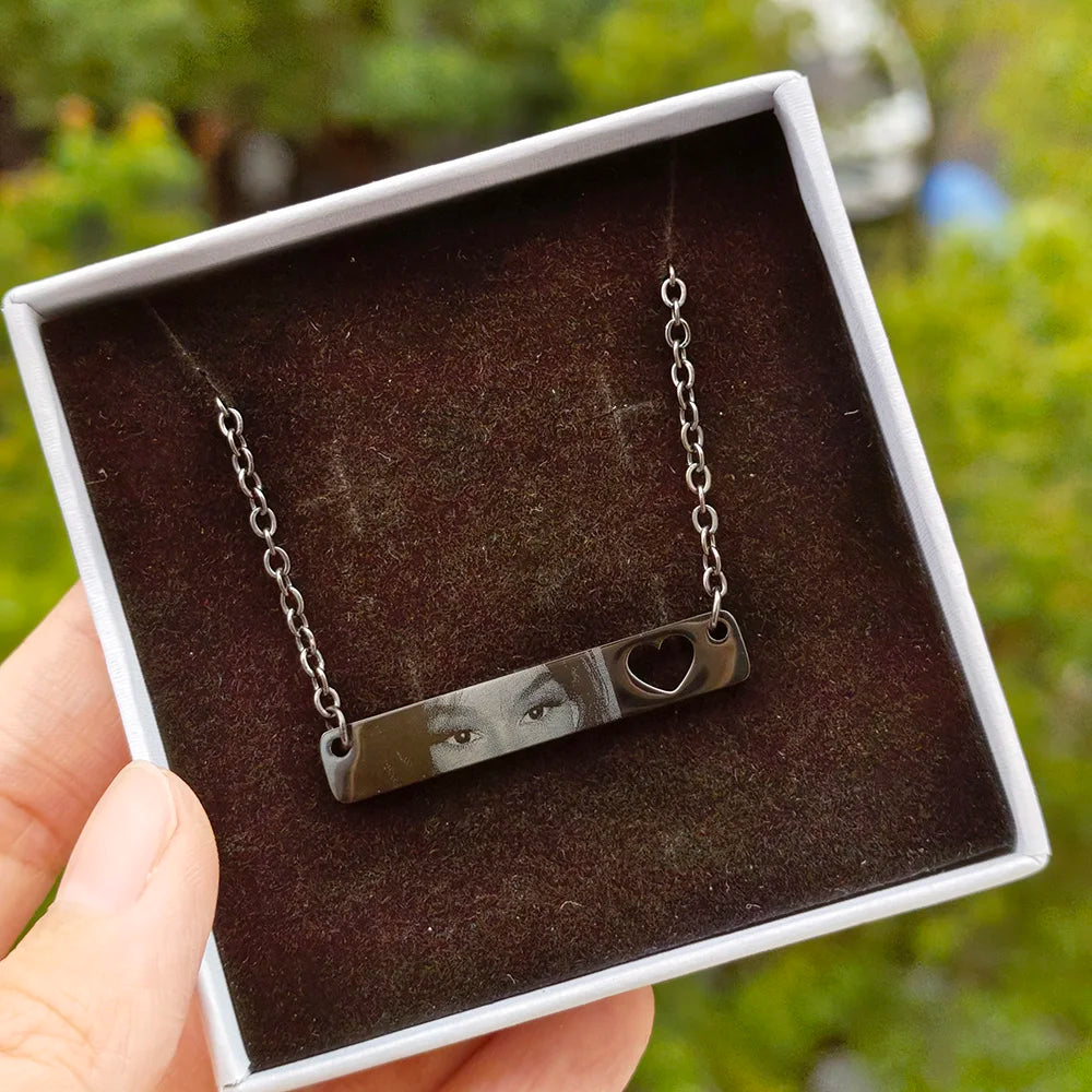 Necklace Eyes Engraved