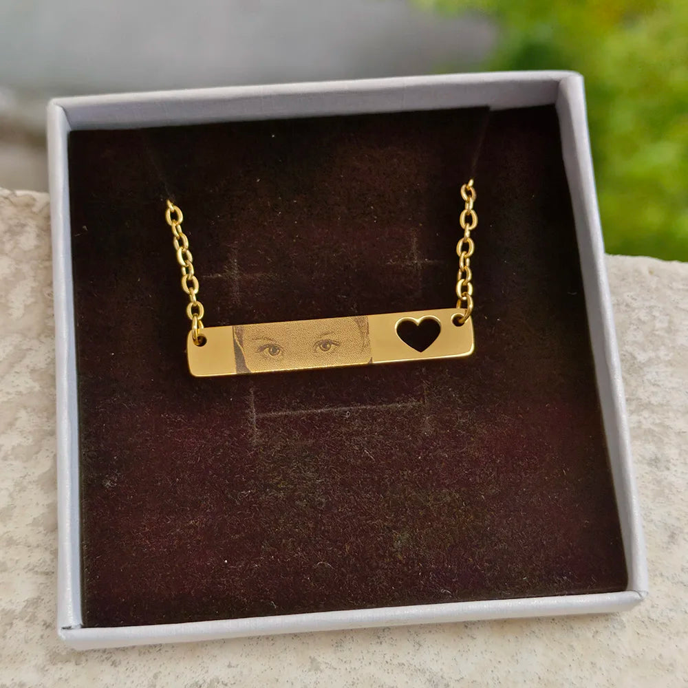 Necklace Eyes Engraved