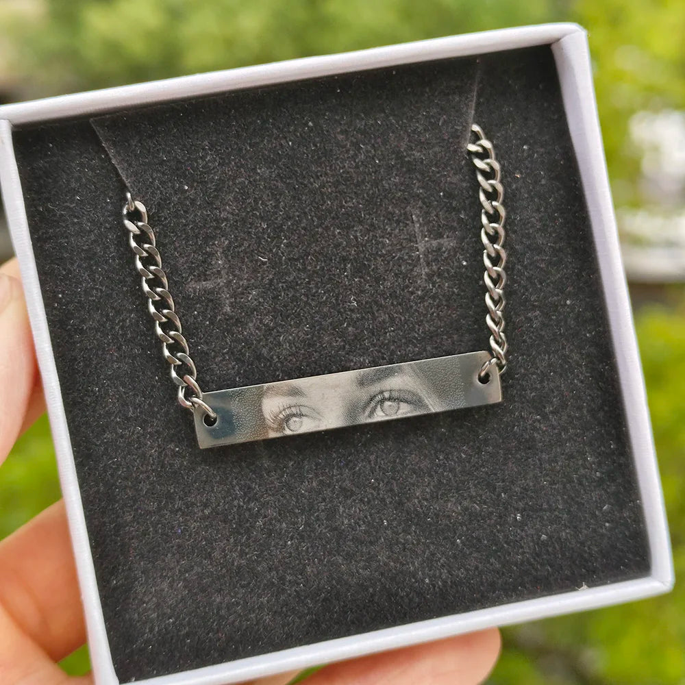 Necklace Eyes Engraved